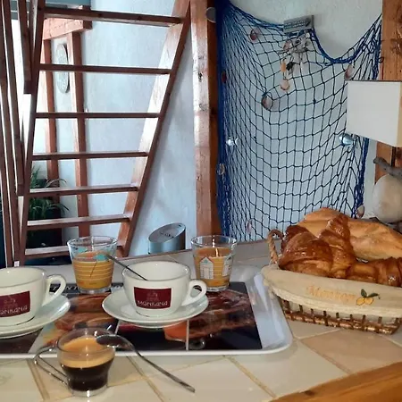 Menton, Centre Historique, Vue *