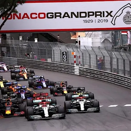 Menton, Centre Historique, Vue Апартаменты Ментона