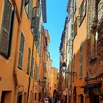 Menton, Centre Historique, Vue *