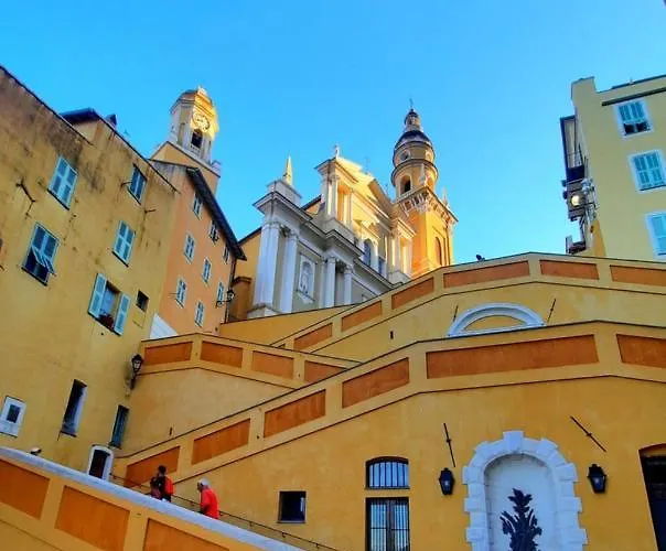 Menton, Centre Historique, Vue Мантон