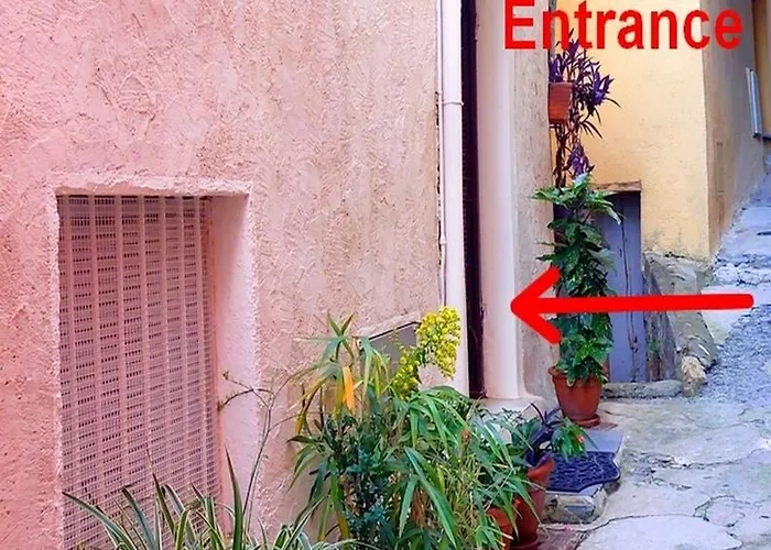 Menton, Centre Historique, Vue Мантон